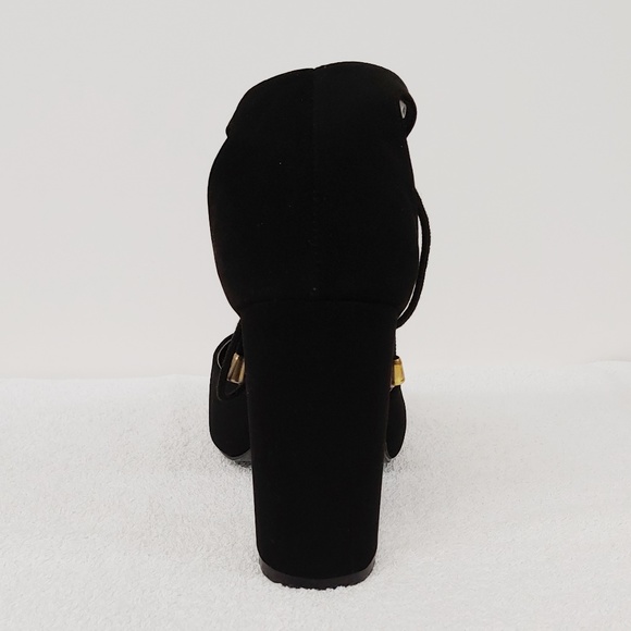 Women's Black Heels - Picture 6 of 6